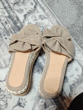 Beige Knotted Espadrille Slide Sandals - Women